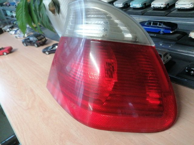 bontott BMW 3 E46 Jobb Külső Hátsó Lámpa