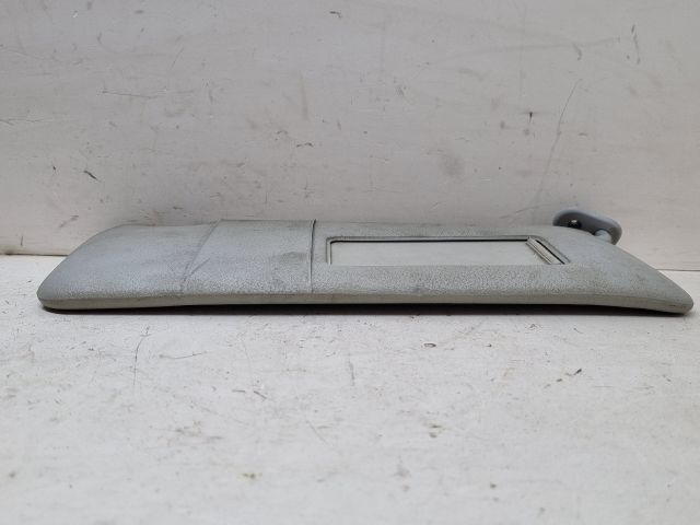 bontott BMW 3 E46 Jobb Napellenző