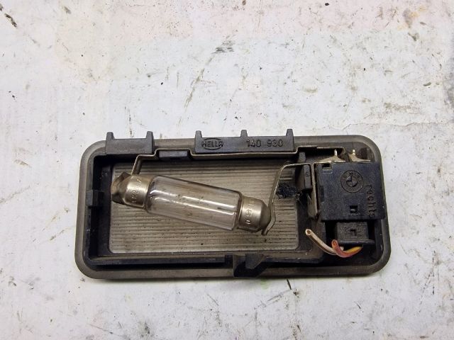 bontott BMW 3 E46 Jobb Napellenző