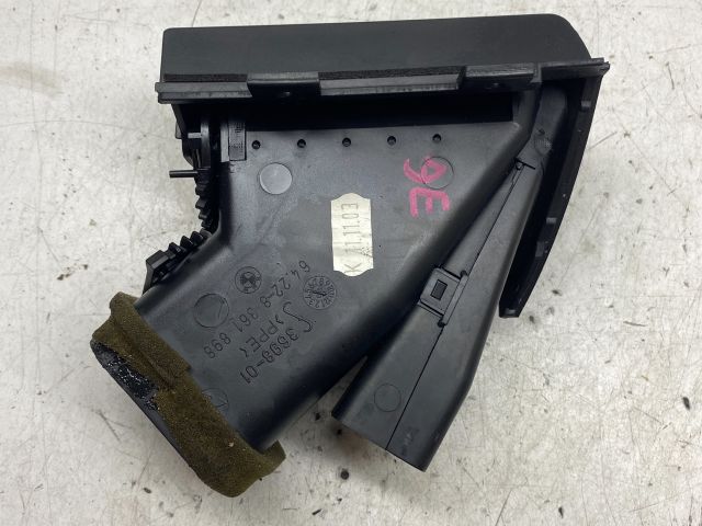 bontott BMW 3 E46 Jobb Szellőző