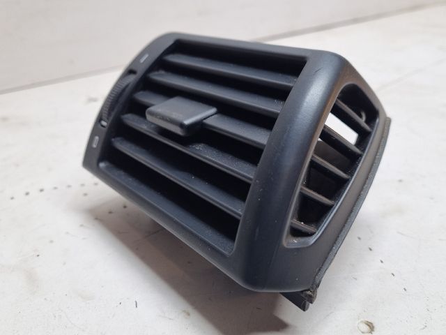 bontott BMW 3 E46 Jobb Szellőző