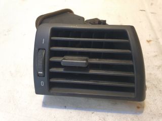 bontott BMW 3 E46 Jobb Szellőző