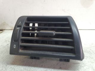 bontott BMW 3 E46 Jobb Szellőző