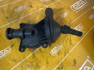 bontott BMW 3 E46 Kartergáz Visszavezető Ház