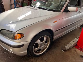 bontott BMW 3 E46 Kerék Csavar Szett