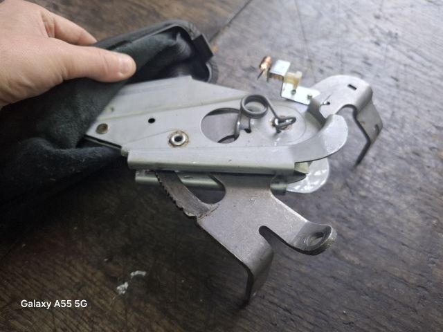 bontott BMW 3 E46 Kézifék Kar