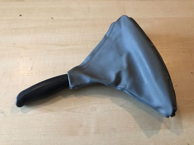 bontott BMW 3 E46 Kézifék Szoknya