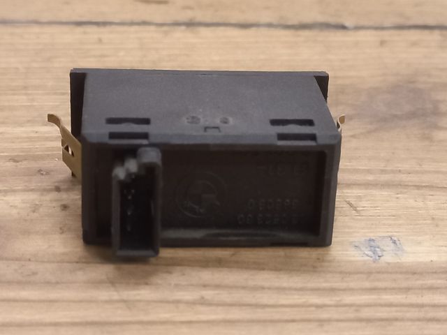 bontott BMW 3 E46 Kipörgésgátló Kapcsoló