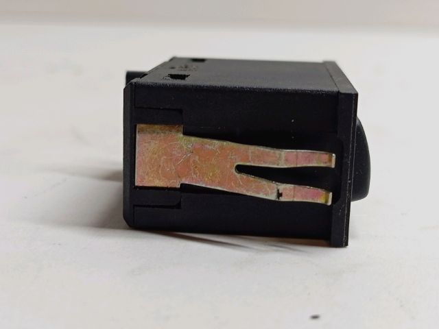 bontott BMW 3 E46 Kipörgésgátló Kapcsoló