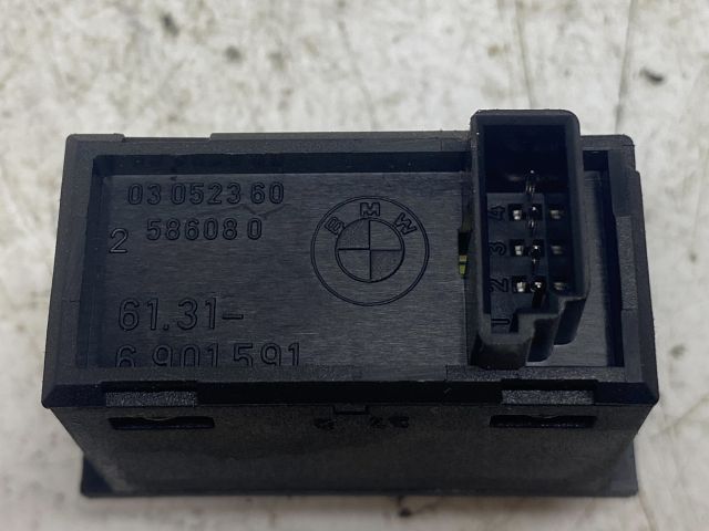 bontott BMW 3 E46 Kipörgésgátló Kapcsoló