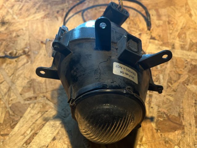 bontott BMW 3 E46 Ködfényszóró (Pozíciófüggetlen)