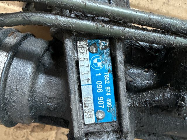 bontott BMW 3 E46 Kormánymű Szervós