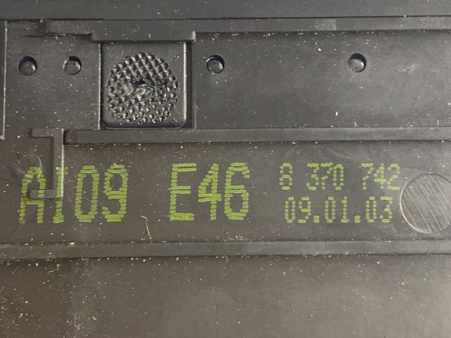 bontott BMW 3 E46 Középső Szellőző