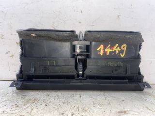 bontott BMW 3 E46 Középső Szellőző