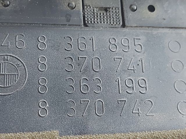 bontott BMW 3 E46 Középső Szellőző