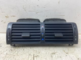 bontott BMW 3 E46 Középső Szellőző