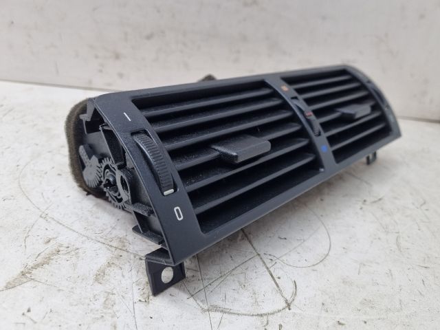 bontott BMW 3 E46 Középső Szellőző