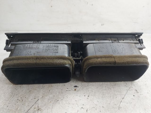 bontott BMW 3 E46 Középső Szellőző