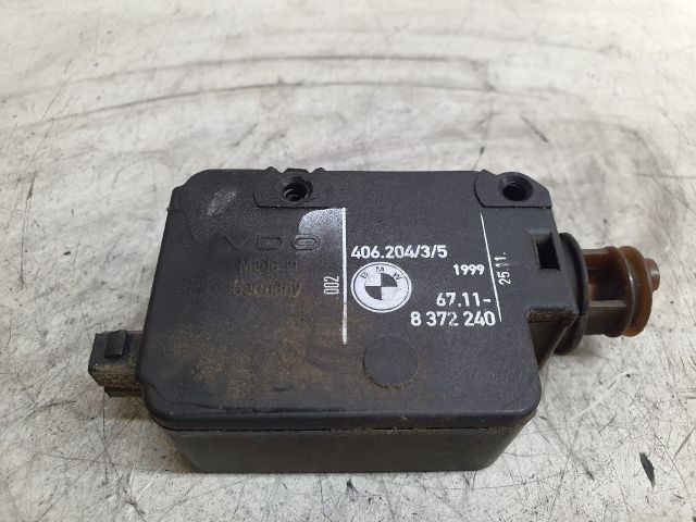 bontott BMW 3 E46 Központizár Motor Tankajtó