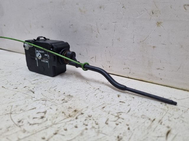 bontott BMW 3 E46 Központizár Motor Tankajtó