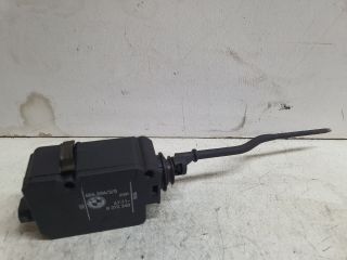 bontott BMW 3 E46 Központizár Motor Tankajtó