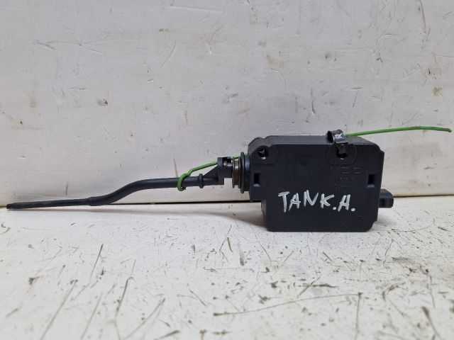 bontott BMW 3 E46 Központizár Motor Tankajtó