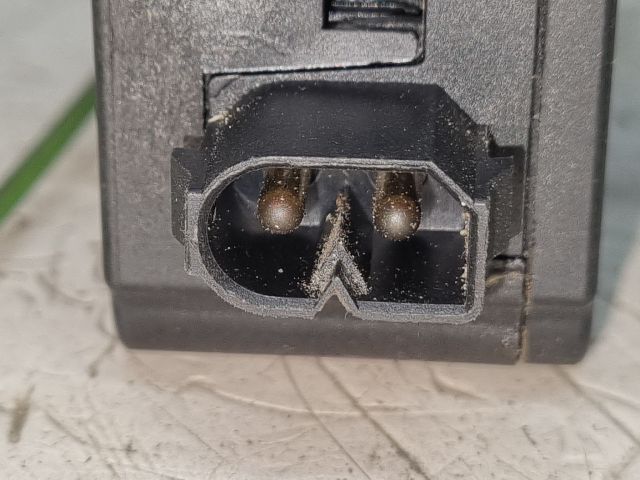 bontott BMW 3 E46 Központizár Motor Tankajtó