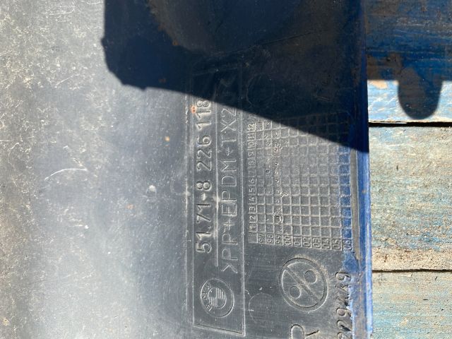 bontott BMW 3 E46 Küszöb Burkolat