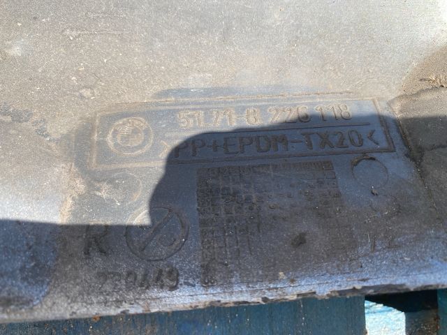 bontott BMW 3 E46 Küszöb Burkolat