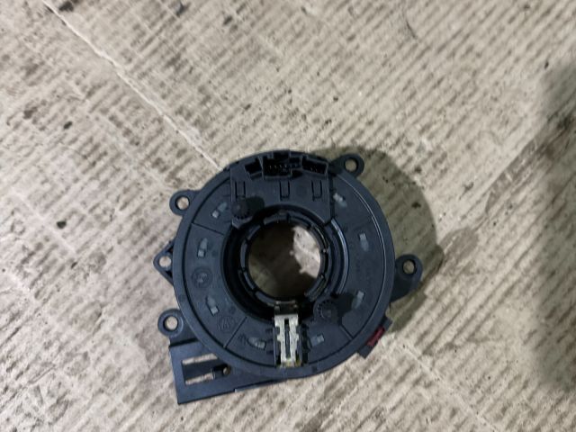 bontott BMW 3 E46 Légzsák Átvezető Szalagkábel