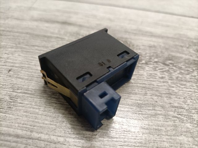 bontott BMW 3 E46 Menetstabilizátor Kapcsoló