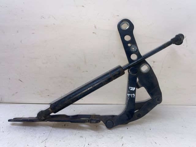 bontott BMW 3 E46 Motorháztető Bal Zsanér