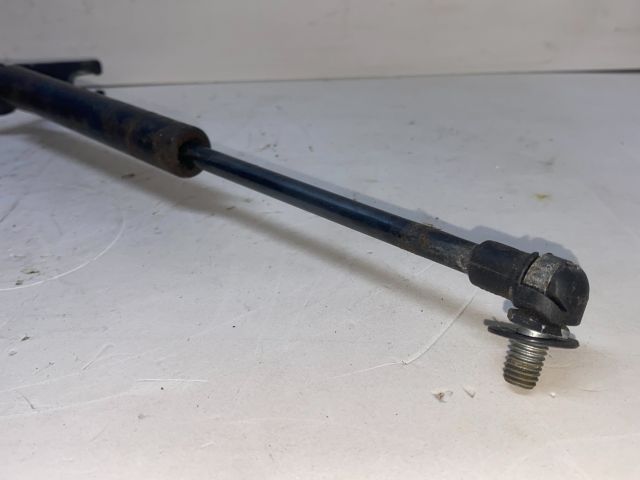 bontott BMW 3 E46 Motorháztető Bal Zsanér