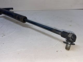 bontott BMW 3 E46 Motorháztető Bal Zsanér