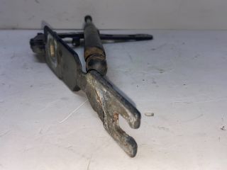 bontott BMW 3 E46 Motorháztető Jobb Zsanér