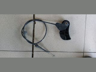 bontott BMW 3 E46 Motorháztető Nyitó Kar / Gomb