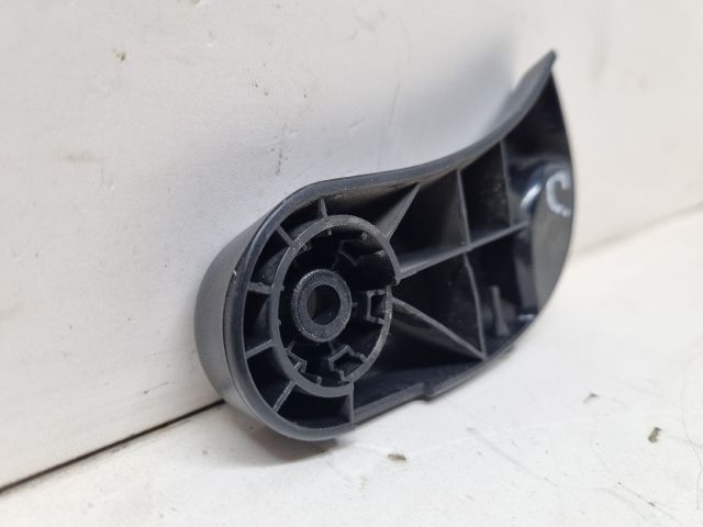 bontott BMW 3 E46 Motorháztető Nyitó Kar / Gomb