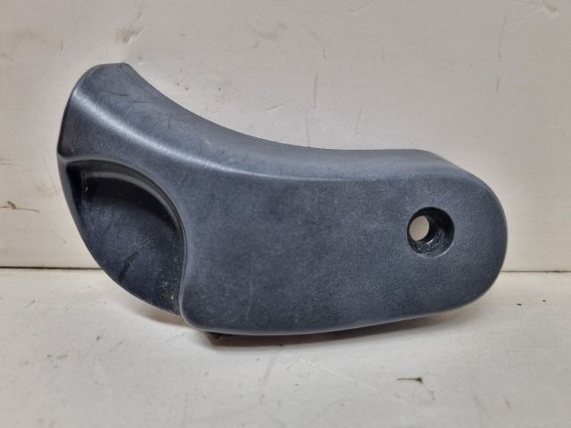 bontott BMW 3 E46 Motorháztető Nyitó Kar / Gomb