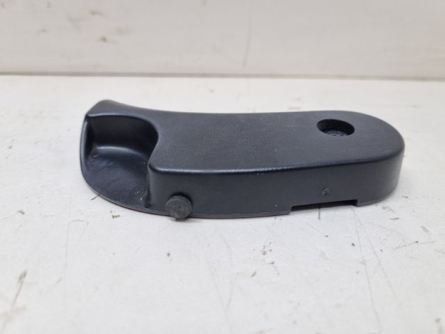 bontott BMW 3 E46 Motorháztető Nyitó Kar / Gomb