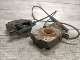 bontott BMW 3 E46 Motorháztető Zárszerkezet