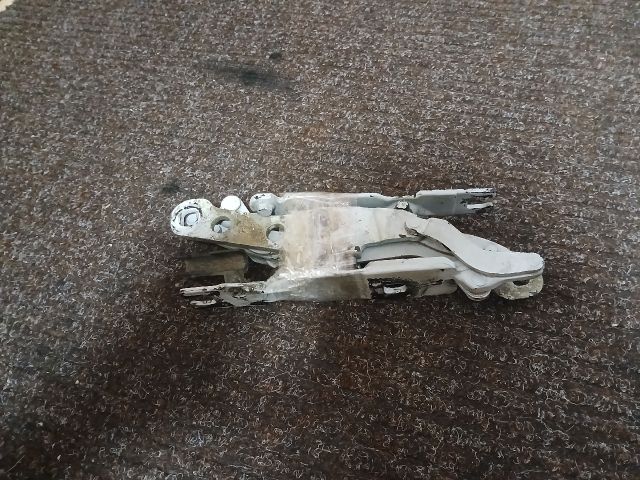 bontott BMW 3 E46 Motorháztető Zsanér Pár