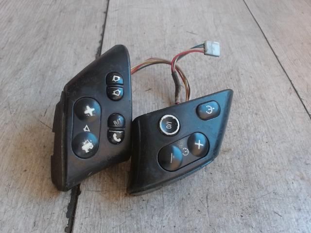 bontott BMW 3 E46 Multikormány Kapcsoló Pár