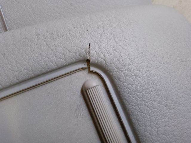 bontott BMW 3 E46 Napellenző Pár