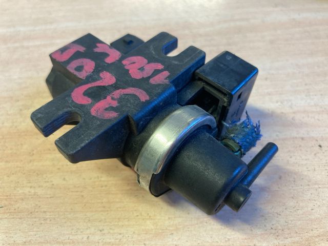 bontott BMW 3 E46 Nyomásszabályzó Szelep