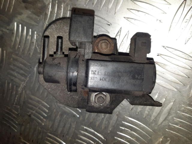 bontott BMW 3 E46 Nyomásszabályzó Szelep