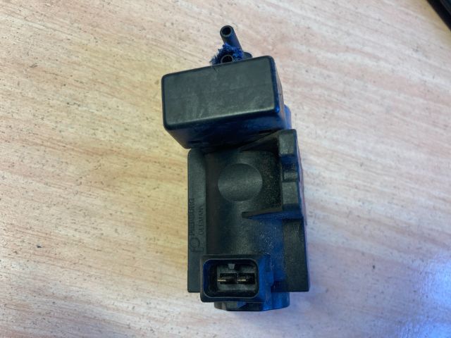 bontott BMW 3 E46 Nyomásszabályzó Szelep