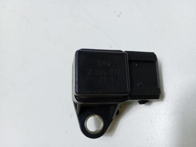 bontott BMW 3 E46 Nyomástartó Szelep