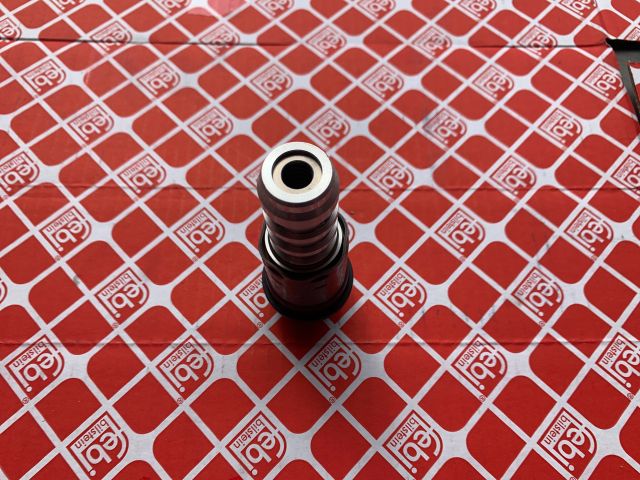 bontott BMW 3 E46 Olajnyomás Szelep Okoskerékhez