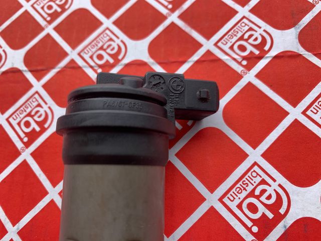 bontott BMW 3 E46 Olajnyomás Szelep Okoskerékhez