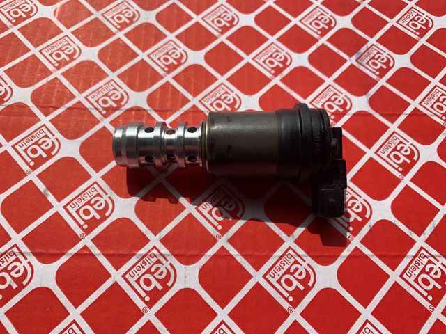 bontott BMW 3 E46 Olajnyomás Szelep Okoskerékhez